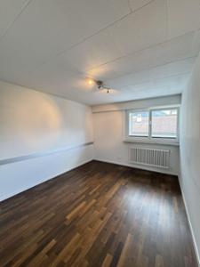 Wartezimmer / 7. Zimmer