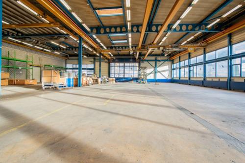 Teilfläche dunkelblau