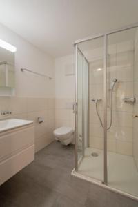 WC/Dusche (Musterbild)