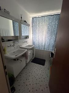 Badezimmer 1